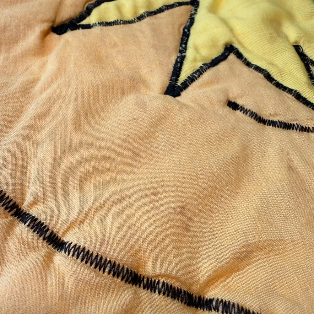 VTG Handmade Quilted Squirrel Acorn Quilt Blanket Kids 50x36 Toddlers Baby Throw